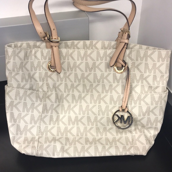 MICHAEL Michael Kors Handbags - MICHAEL KORS JET SET TRAVEL TOTE